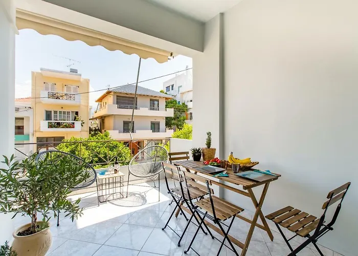 Nautilus Charm Center With Veranda Apartment Chania (Crete)